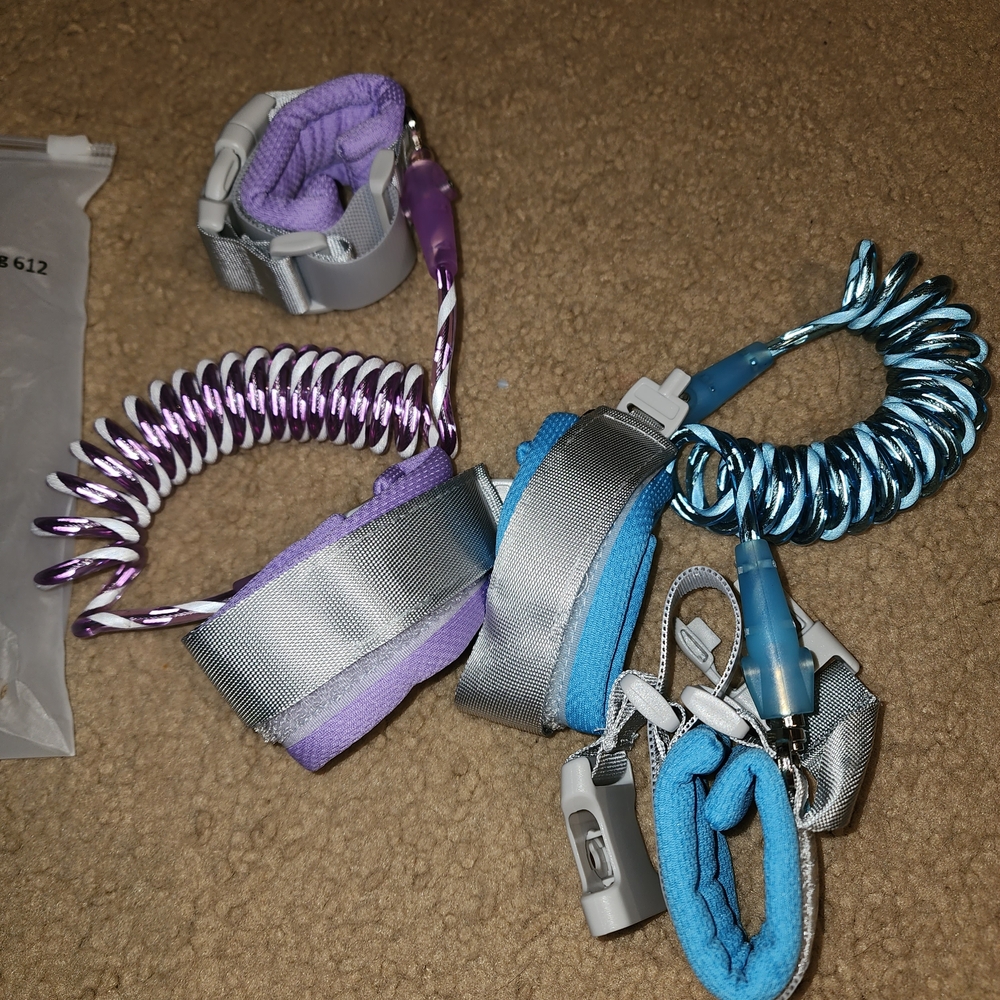 Child Safety Wrist Leash Set - Purple and Blue